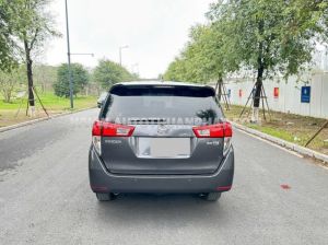 Xe Toyota Innova 2.0E 2016