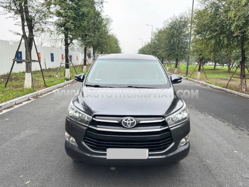 Toyota Innova 2.0E 2016