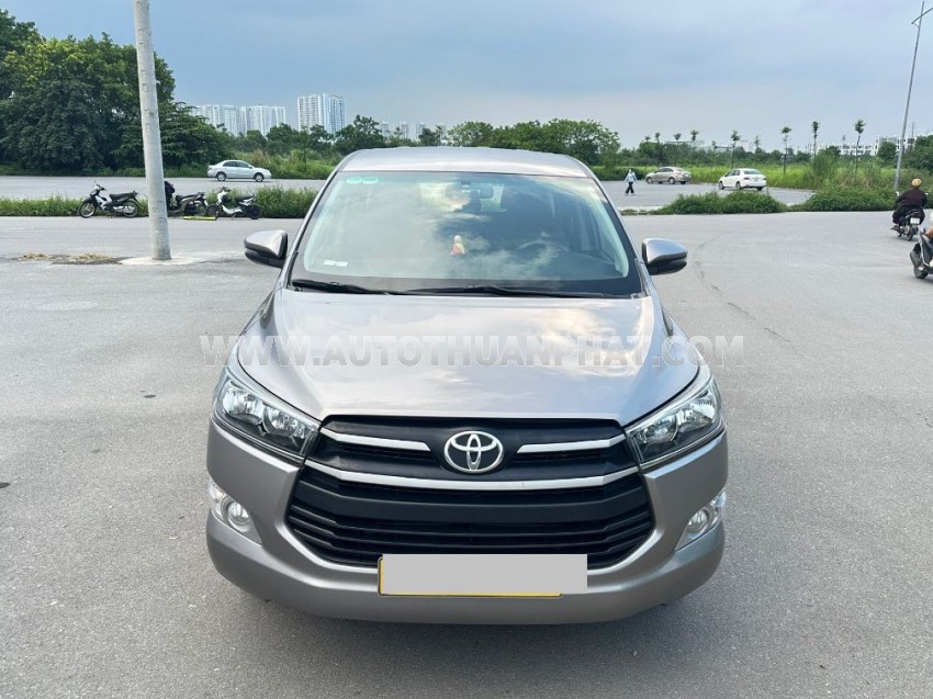 Toyota Innova 2.0E 2018