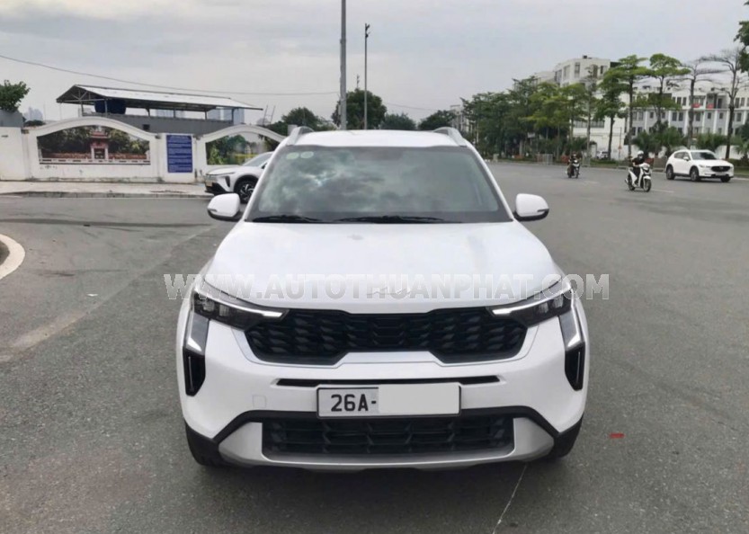 Kia Sonet Luxury 1.5 AT 2025