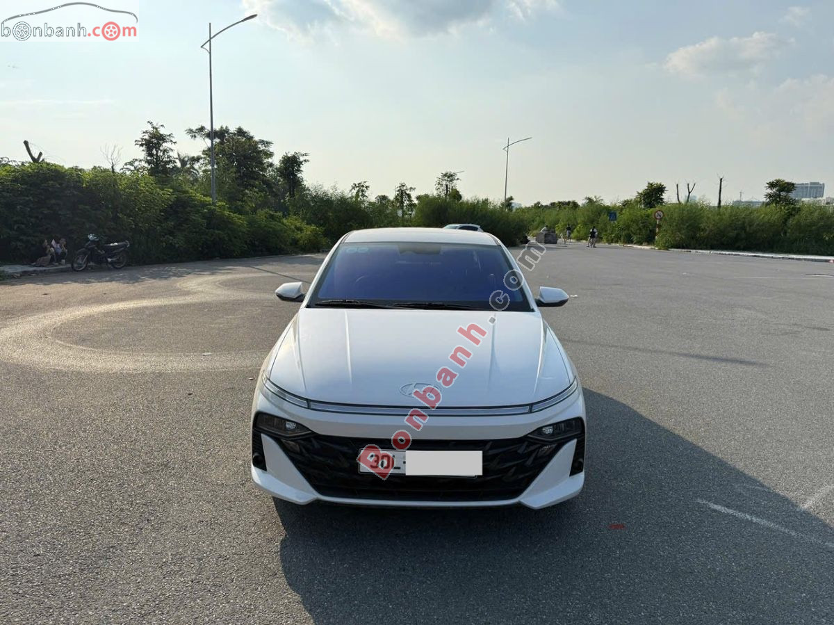 Hyundai Accent Cao cấp 1.5 AT 2024