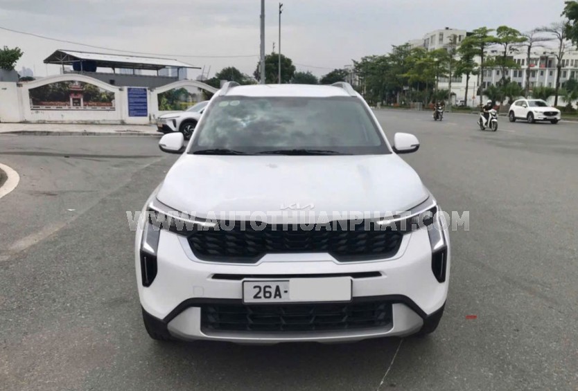 Kia Sonet Luxury 1.5 AT