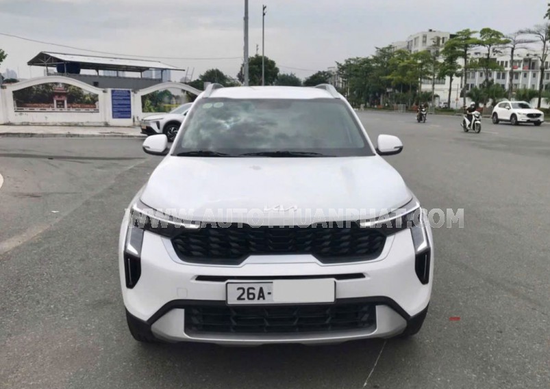 Kia Sonet Luxury 1.5 AT