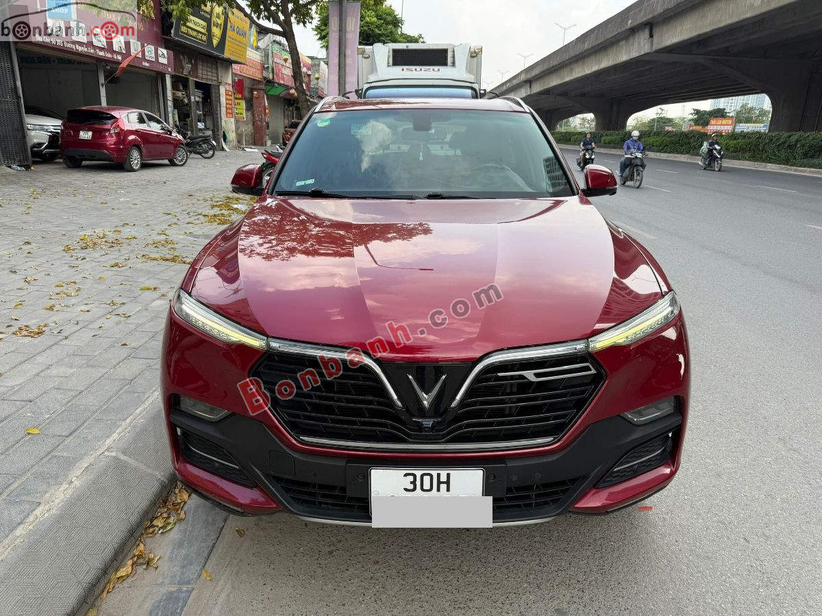 VinFast Lux SA 2.0 Plus 2.0 AT 2021